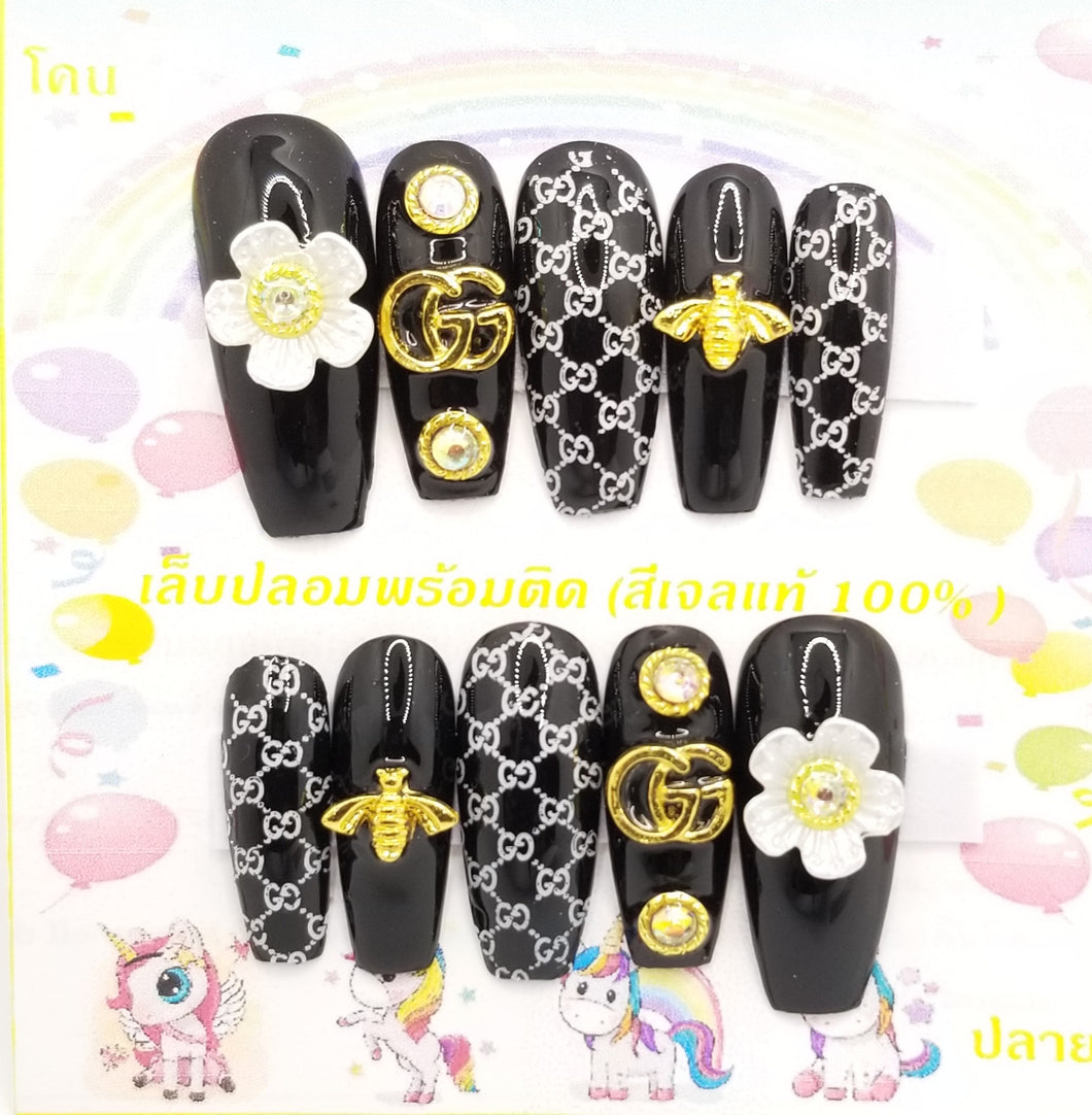 278 Black, Gold & White Inspired Nails, Glue & File included