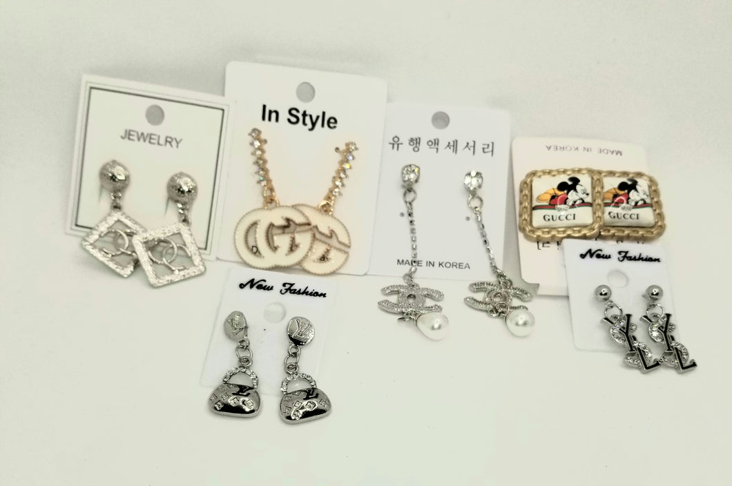 320 6pc Earring Bundle